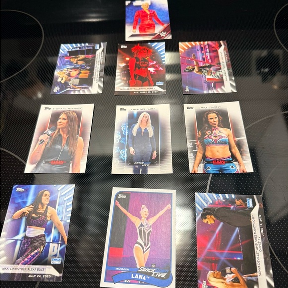 WWE Trading Cards Set - 30 cards - Picture 2 of 3